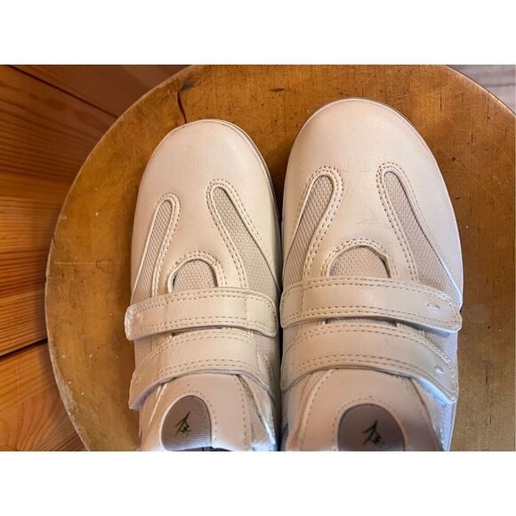 Grasshoppers Pure Comfort Cushion Shoes Size 5M Quilted Footbed - Picture 6 of 9